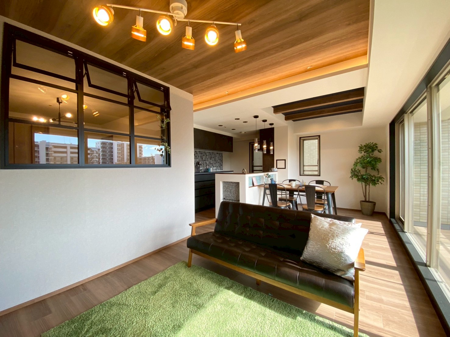 ジオメゾン新千里東町３番館